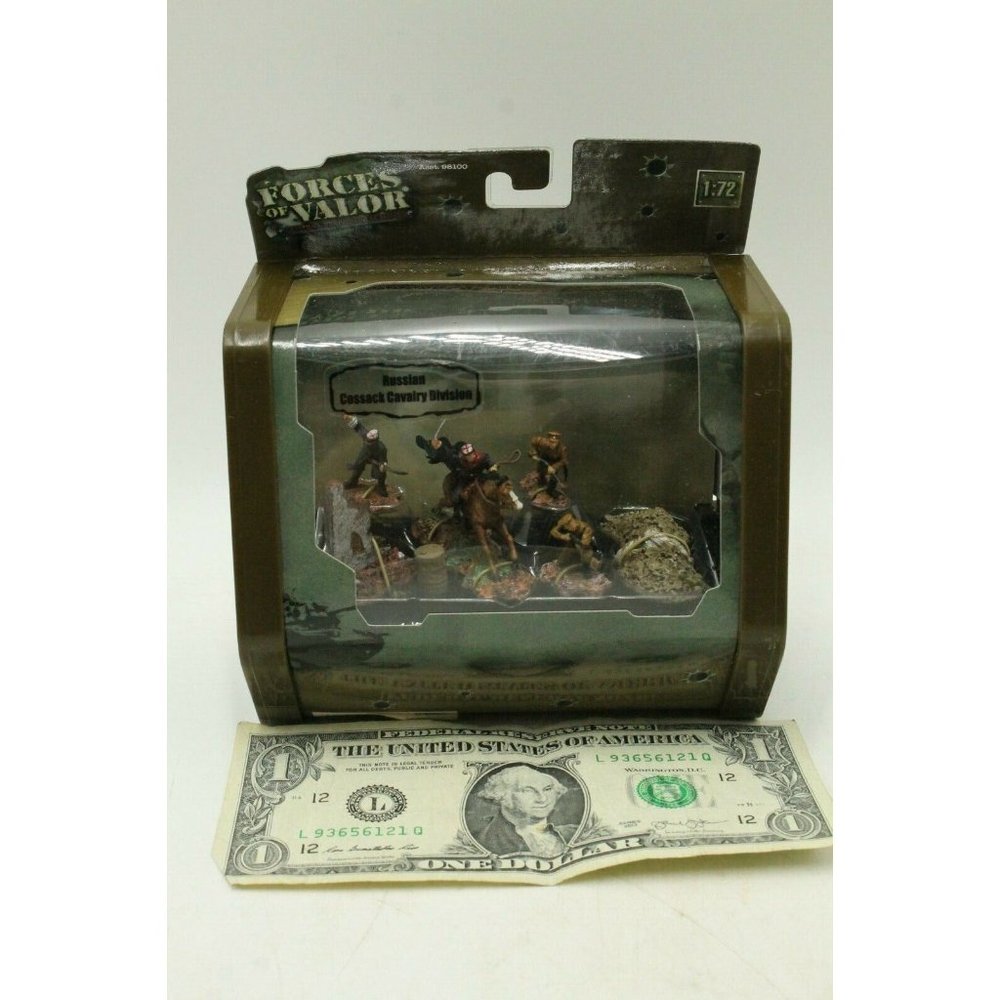 New Unimax Forces Of Valor Russian Cossack Cavalry Division #93089 1:72